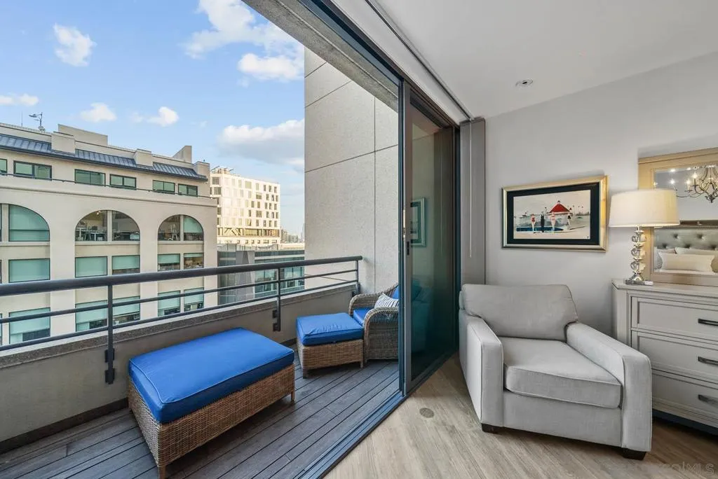 700 Front St 510, San Diego, California 92101 home-pic-32